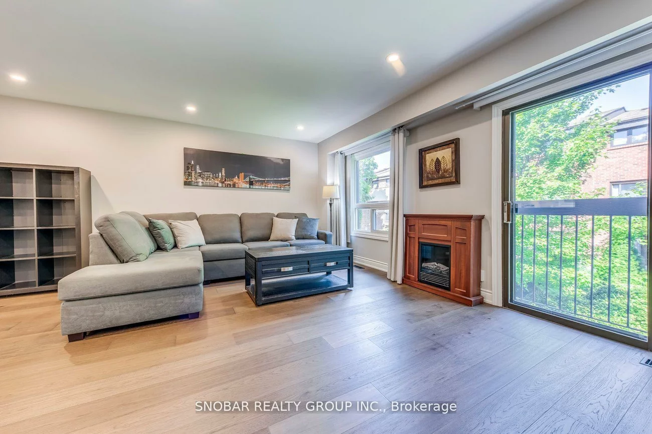 35, Maple Branch, Kingsview Village-The Westway, Toronto