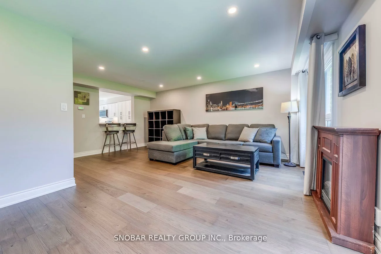 35, Maple Branch, Kingsview Village-The Westway, Toronto