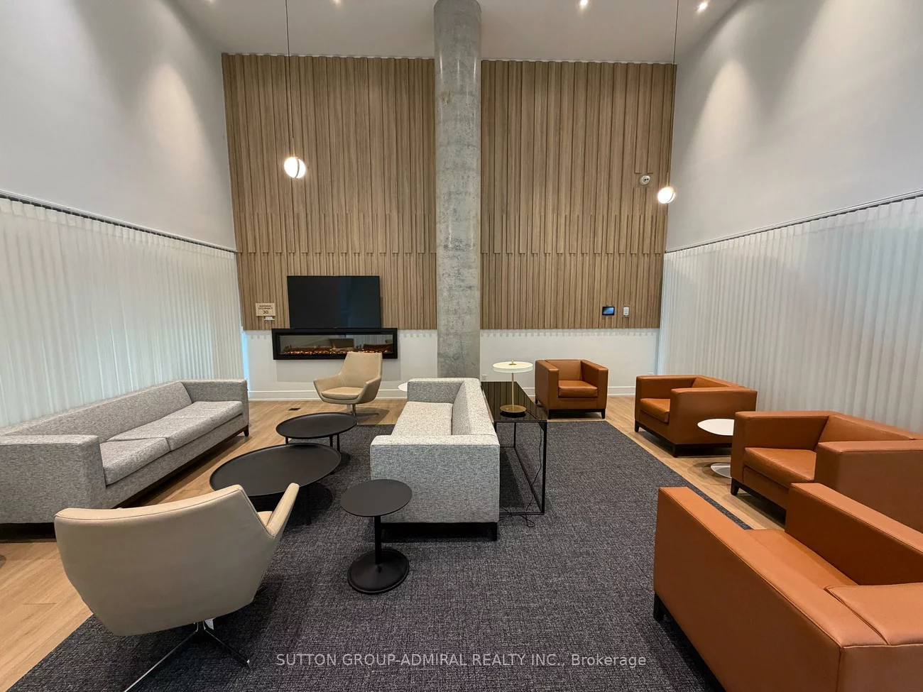 3100, Keele, Downsview-Roding-CFB, Toronto