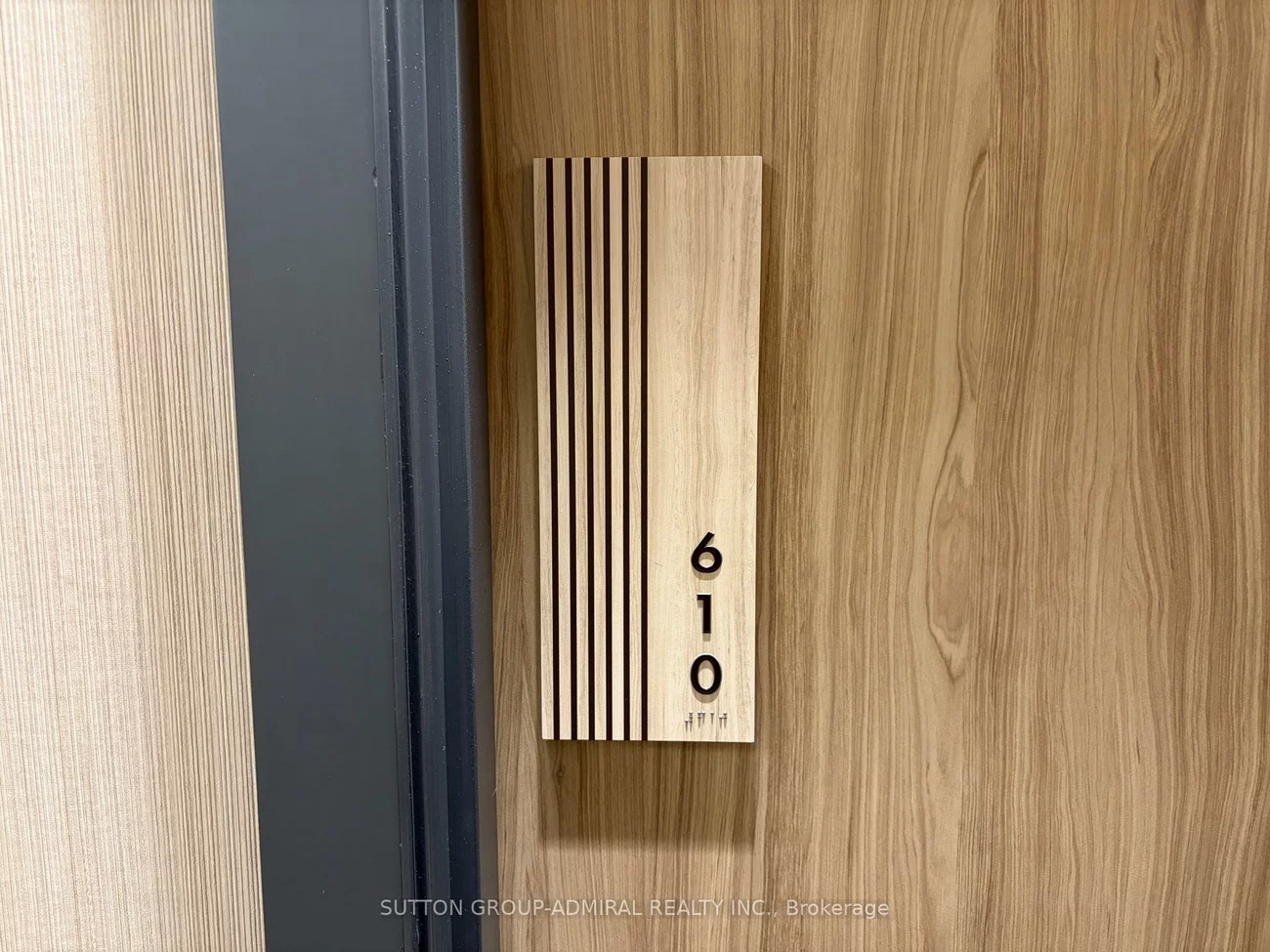 3100, Keele, Downsview-Roding-CFB, Toronto