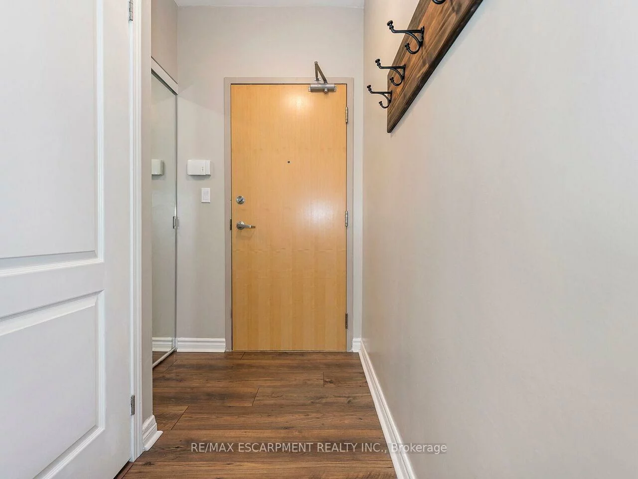 3865, Lake Shore, Long Branch, Toronto