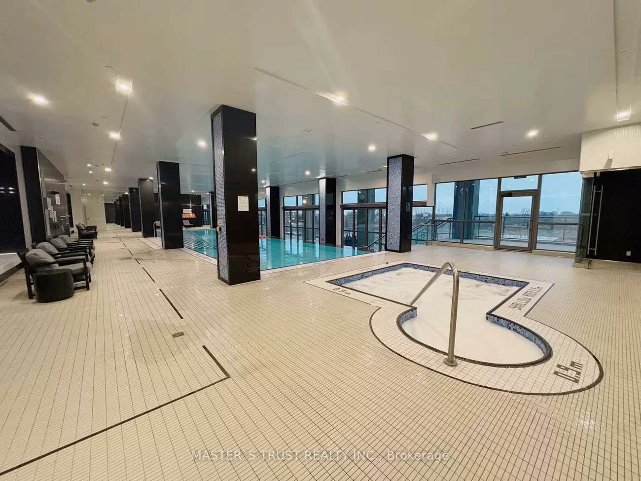 17, Zorra, Islington-City Centre West, Toronto