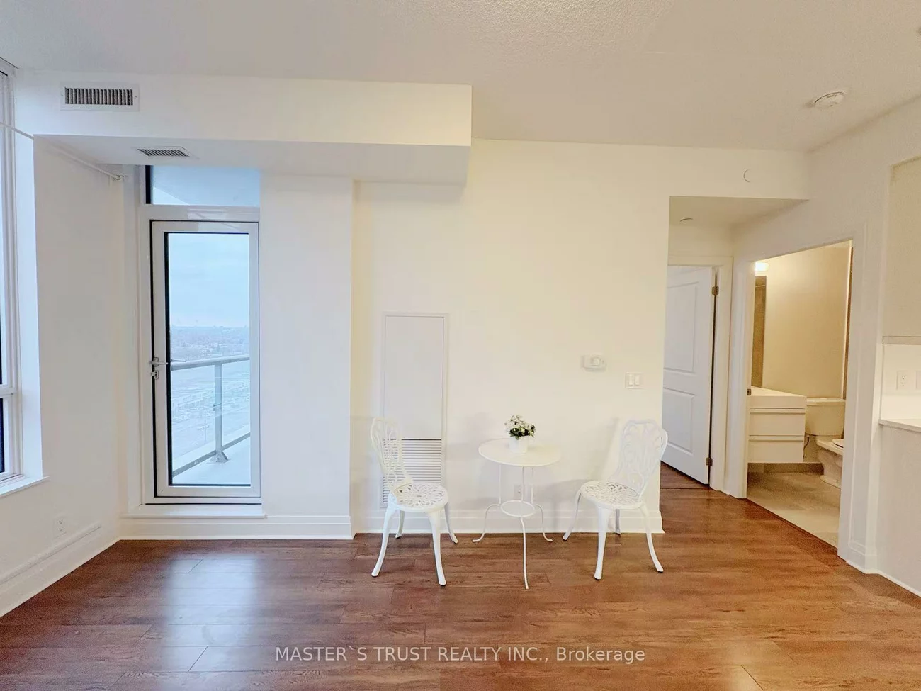 17, Zorra, Islington-City Centre West, Toronto