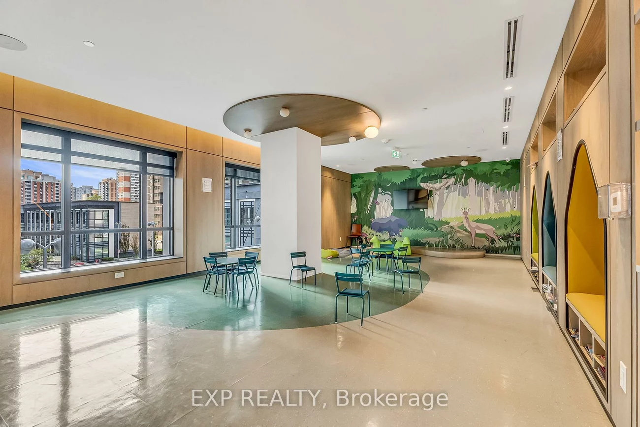 5, Mabelle, Islington-City Centre West, Toronto