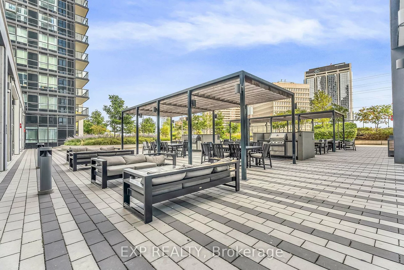 5, Mabelle, Islington-City Centre West, Toronto