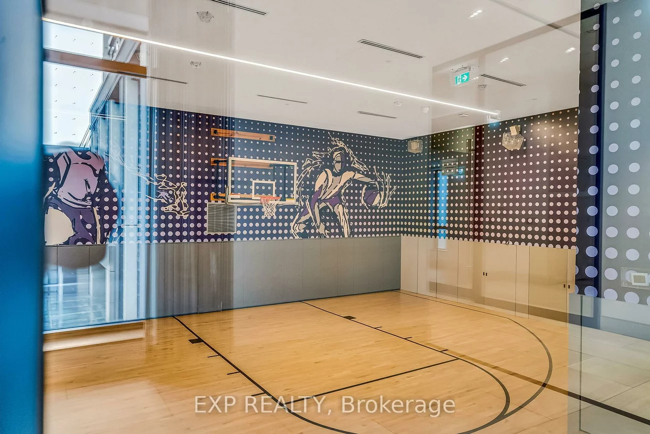 5, Mabelle, Islington-City Centre West, Toronto