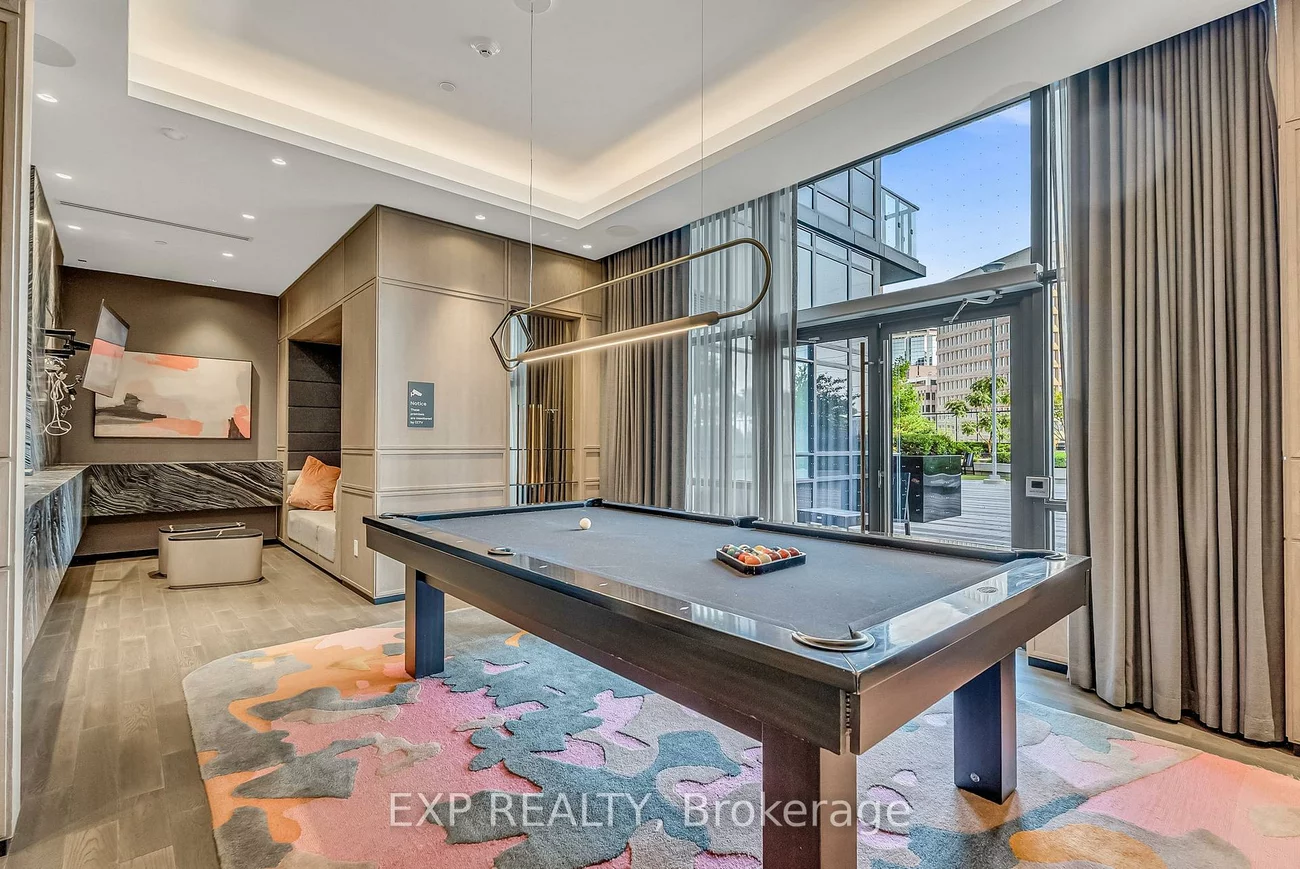 5, Mabelle, Islington-City Centre West, Toronto