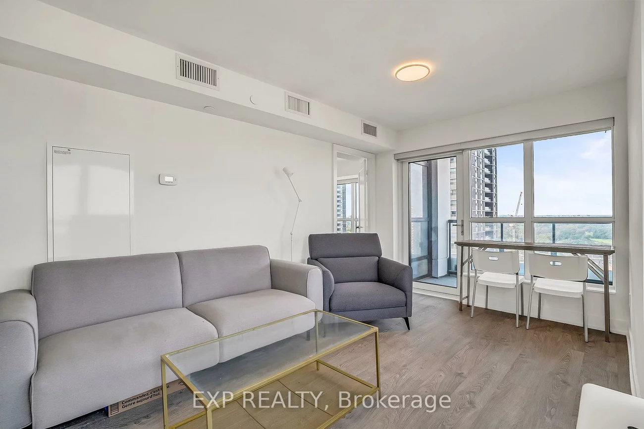 5, Mabelle, Islington-City Centre West, Toronto