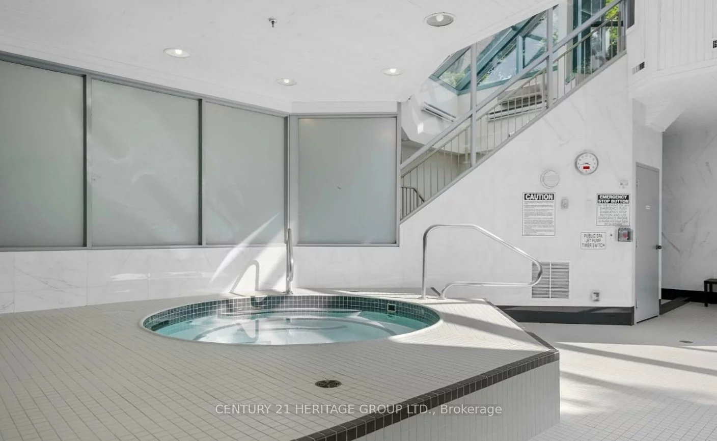 101, Subway, Islington-City Centre West, Toronto