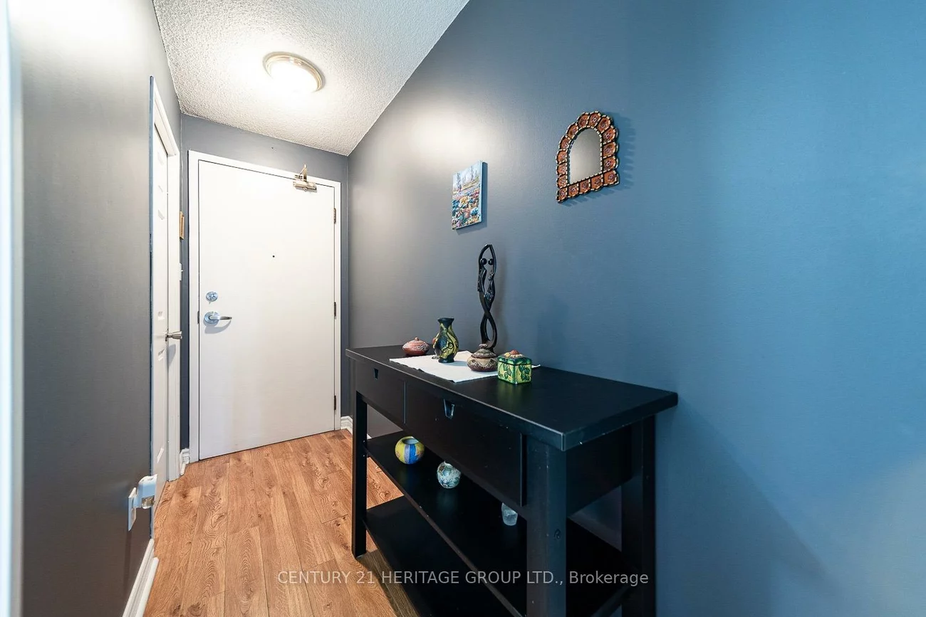 101, Subway, Islington-City Centre West, Toronto