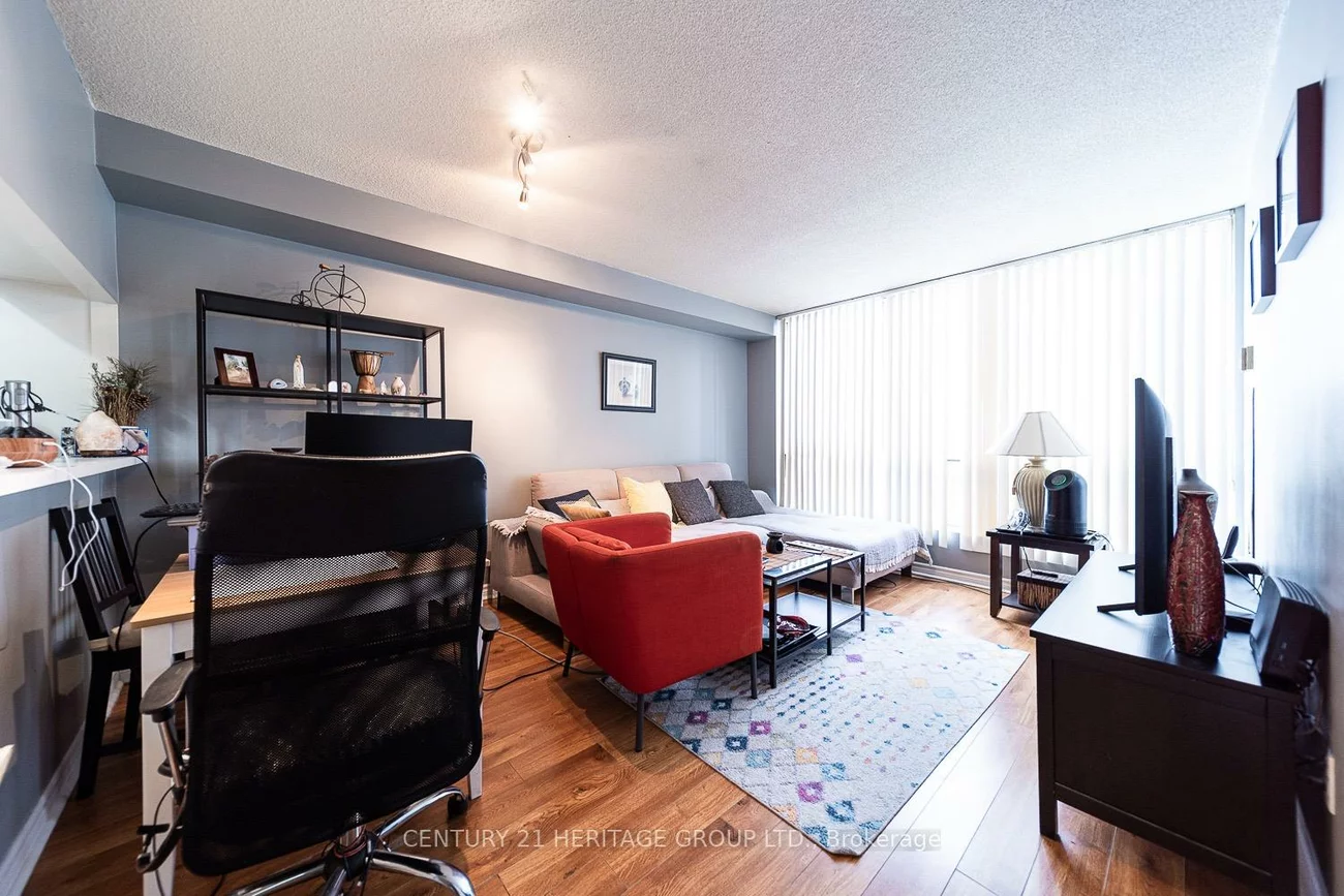 101, Subway, Islington-City Centre West, Toronto