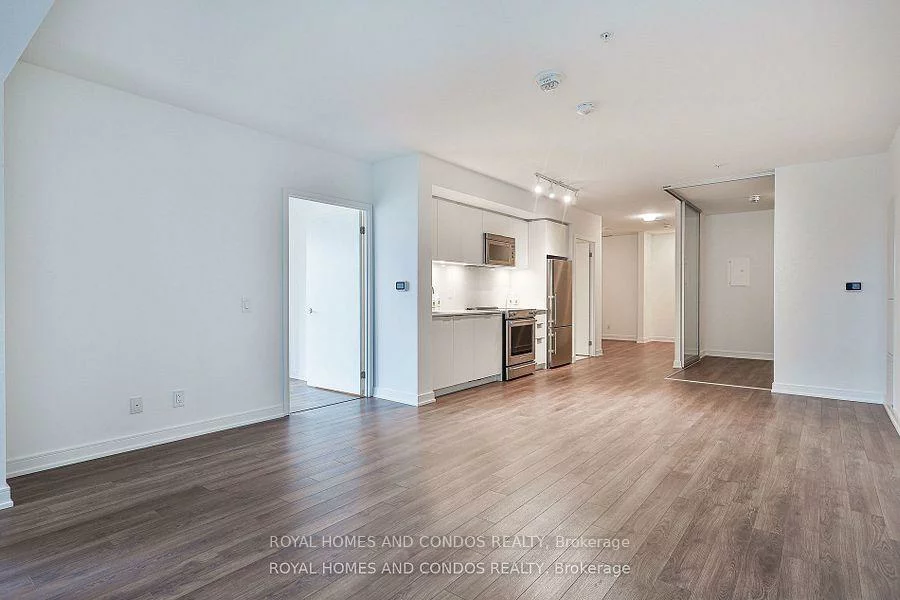 30, Samuel Wood, Islington-City Centre West, Toronto