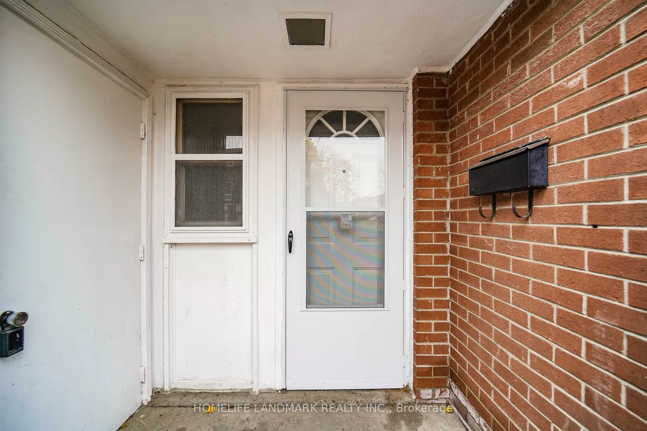 6452, Finch, Mount Olive-Silverstone-Jamestown, Toronto