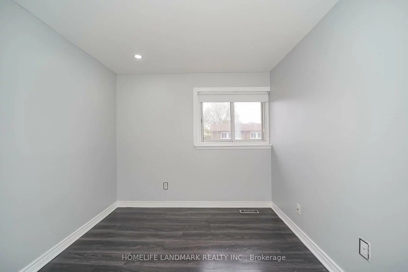 6452, Finch, Mount Olive-Silverstone-Jamestown, Toronto