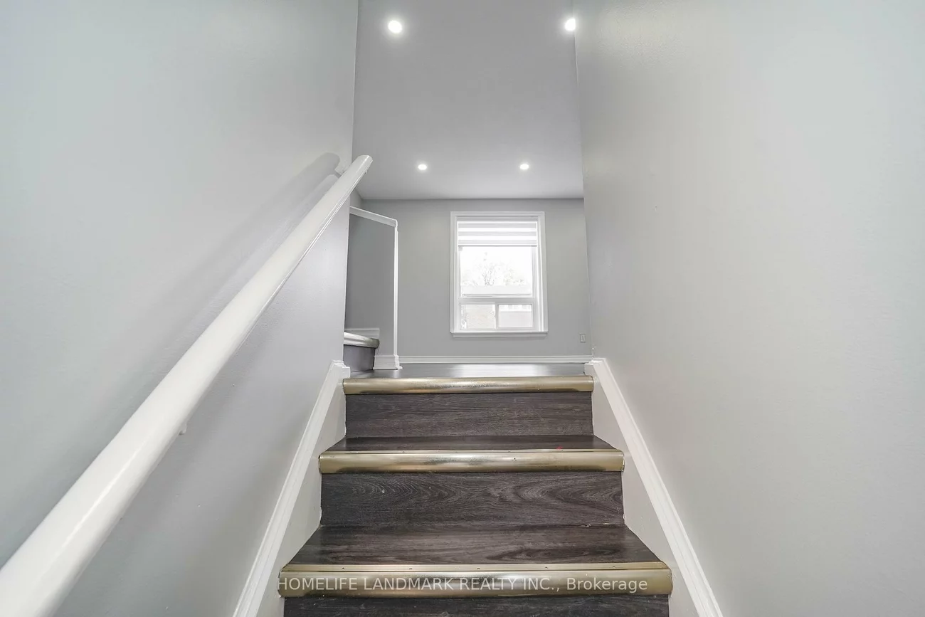 6452, Finch, Mount Olive-Silverstone-Jamestown, Toronto