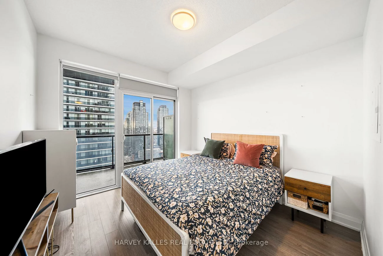 56, Annie Craig, Mimico, Toronto