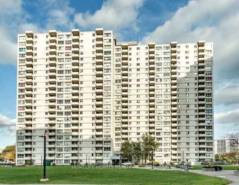 320, Dixon, Kingsview Village-The Westway, Toronto