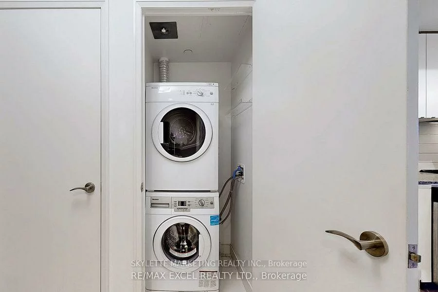 9, Valhalla Inn, Islington-City Centre West, Toronto