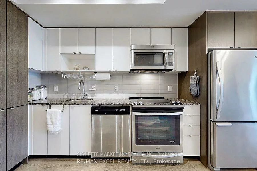 9, Valhalla Inn, Islington-City Centre West, Toronto