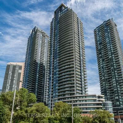 2212, Lakeshore, Mimico, Toronto