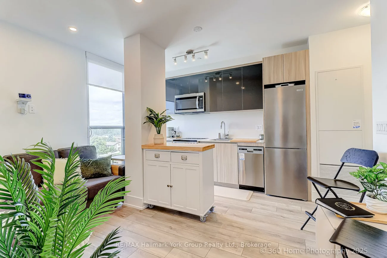 3100, Keele, Downsview-Roding-CFB, Toronto