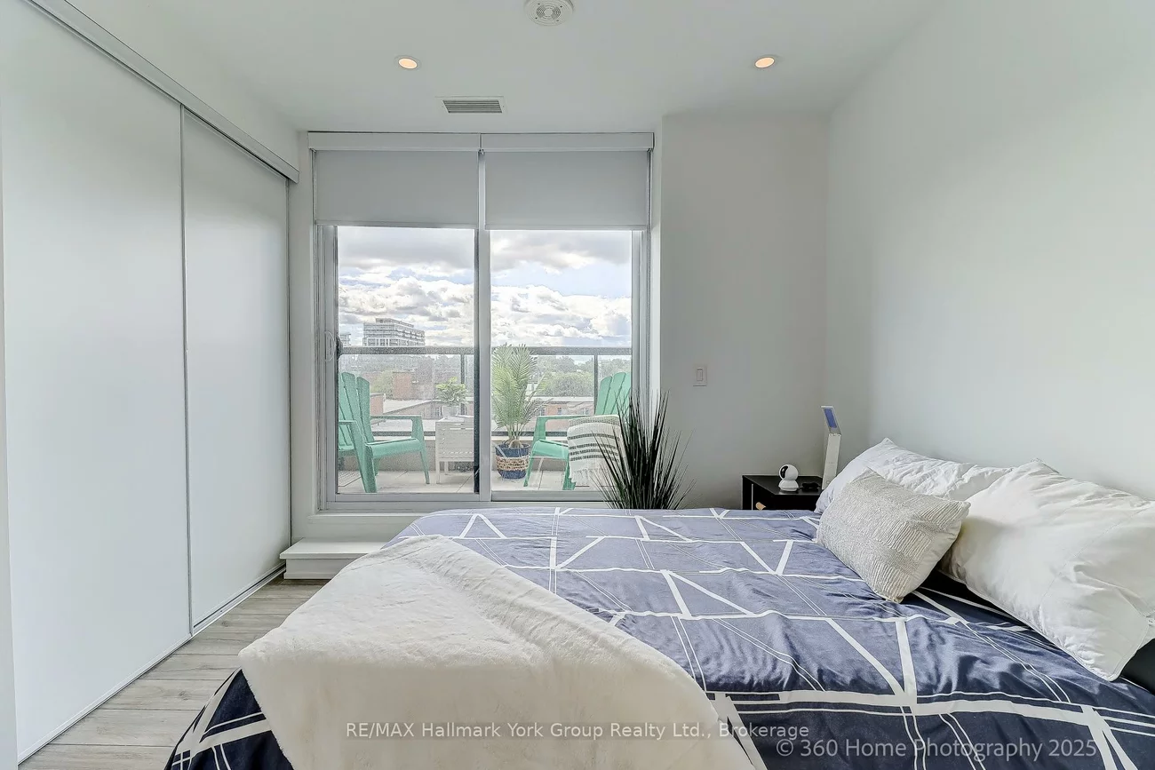 3100, Keele, Downsview-Roding-CFB, Toronto