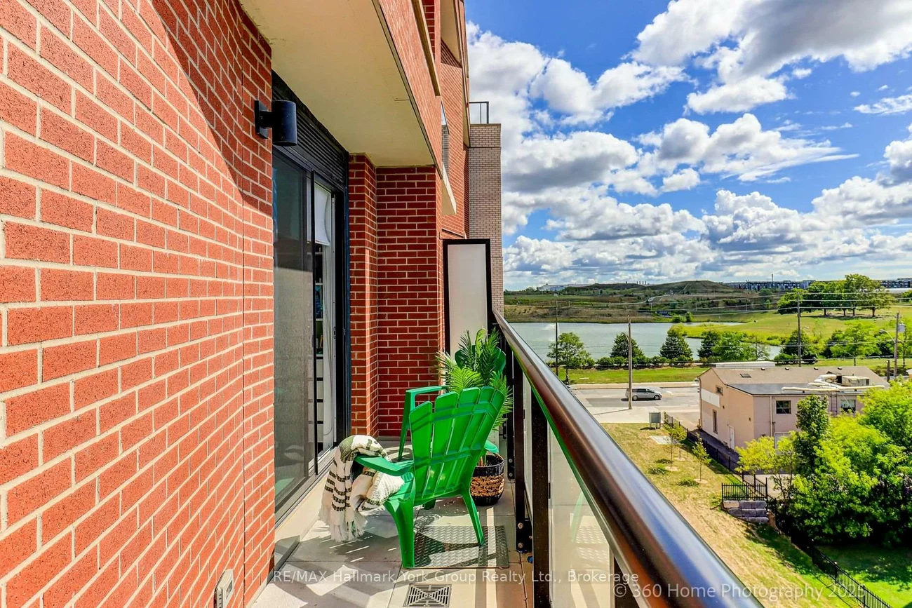 3100, Keele, Downsview-Roding-CFB, Toronto