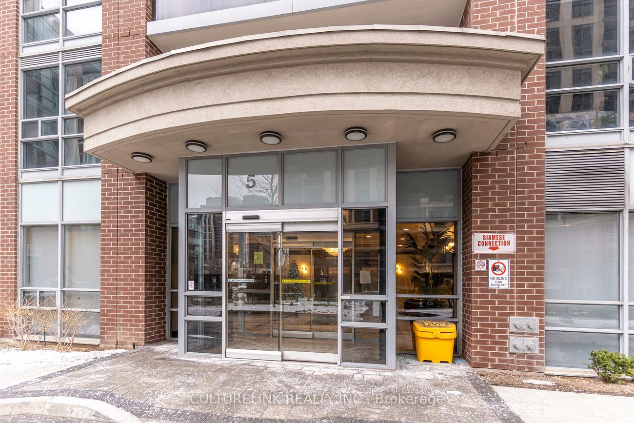 5, Michael Power, Islington-City Centre West, Toronto