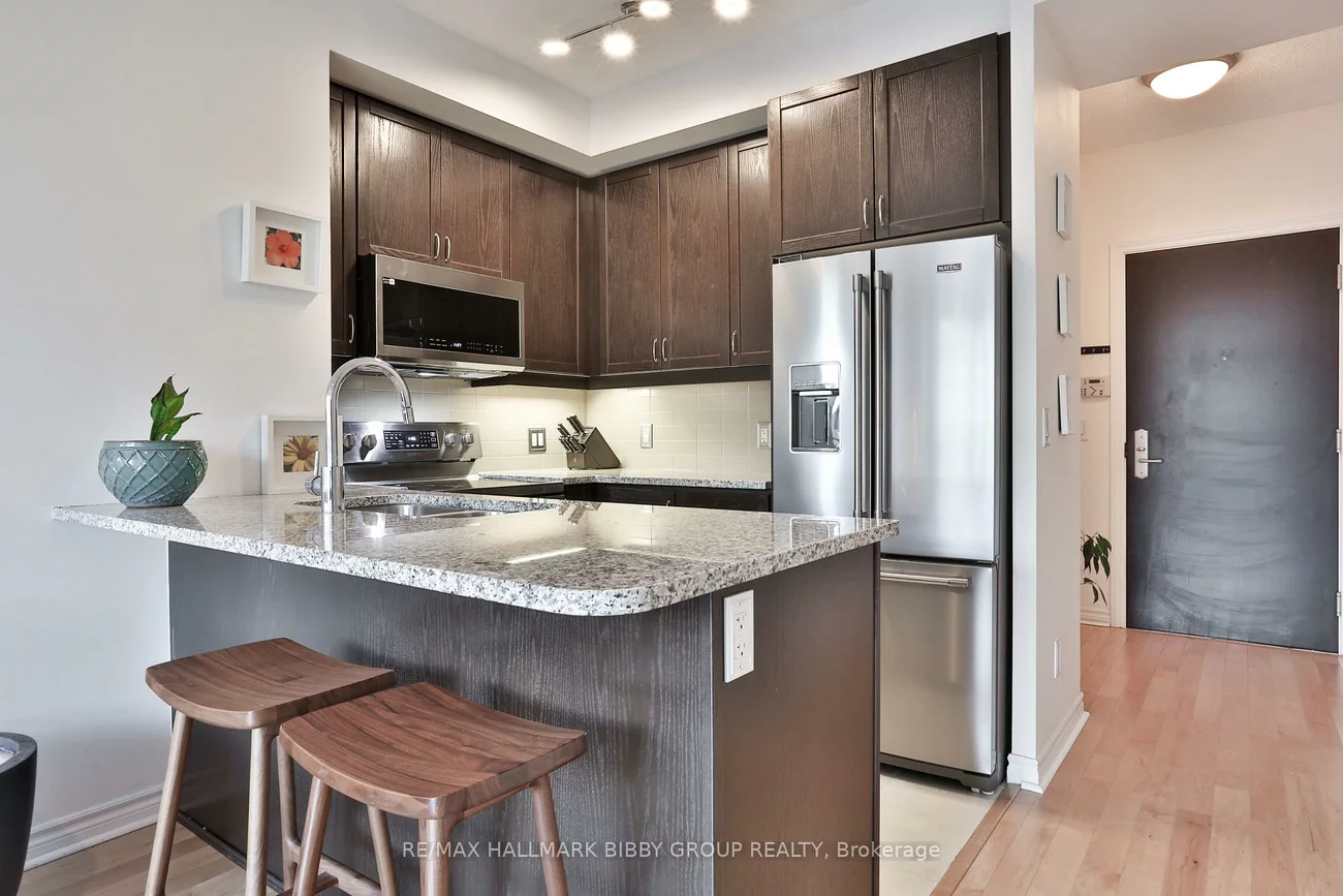 1135, Royal York, Edenbridge-Humber Valley, Toronto