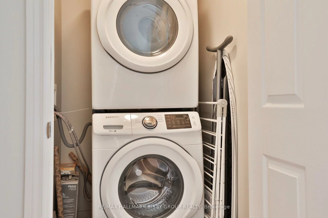 1135, Royal York, Edenbridge-Humber Valley, Toronto