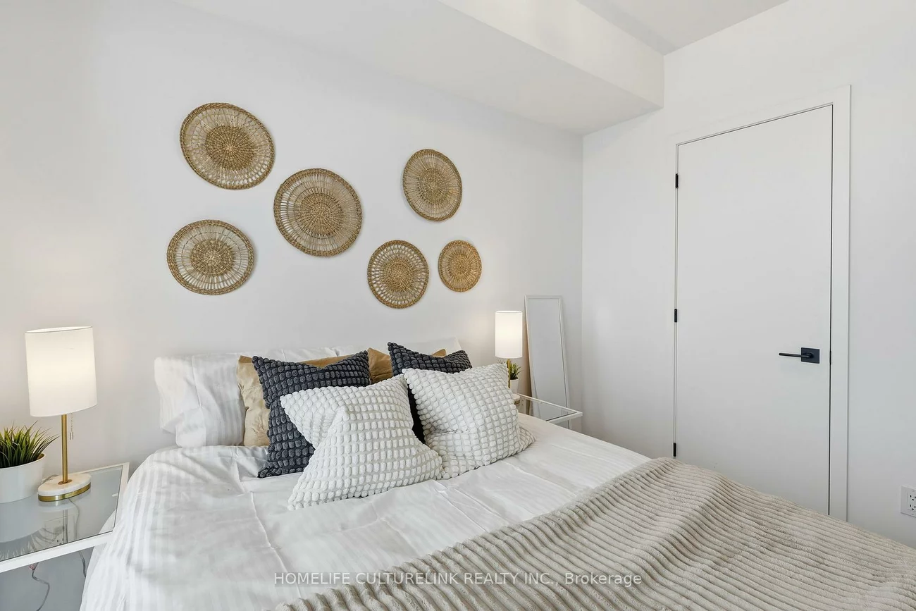 36, Zorra, Islington-City Centre West, Toronto