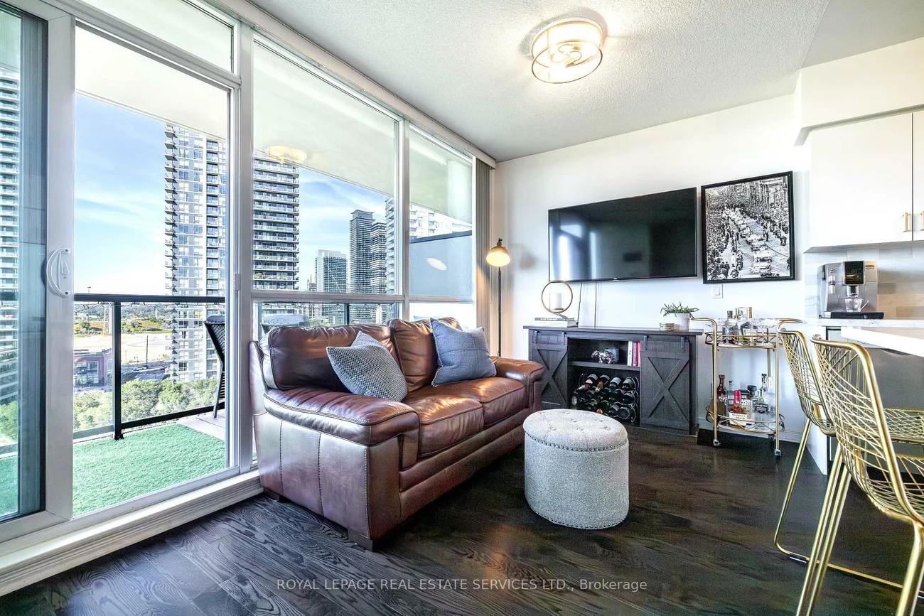 15, Legion, Mimico, Toronto