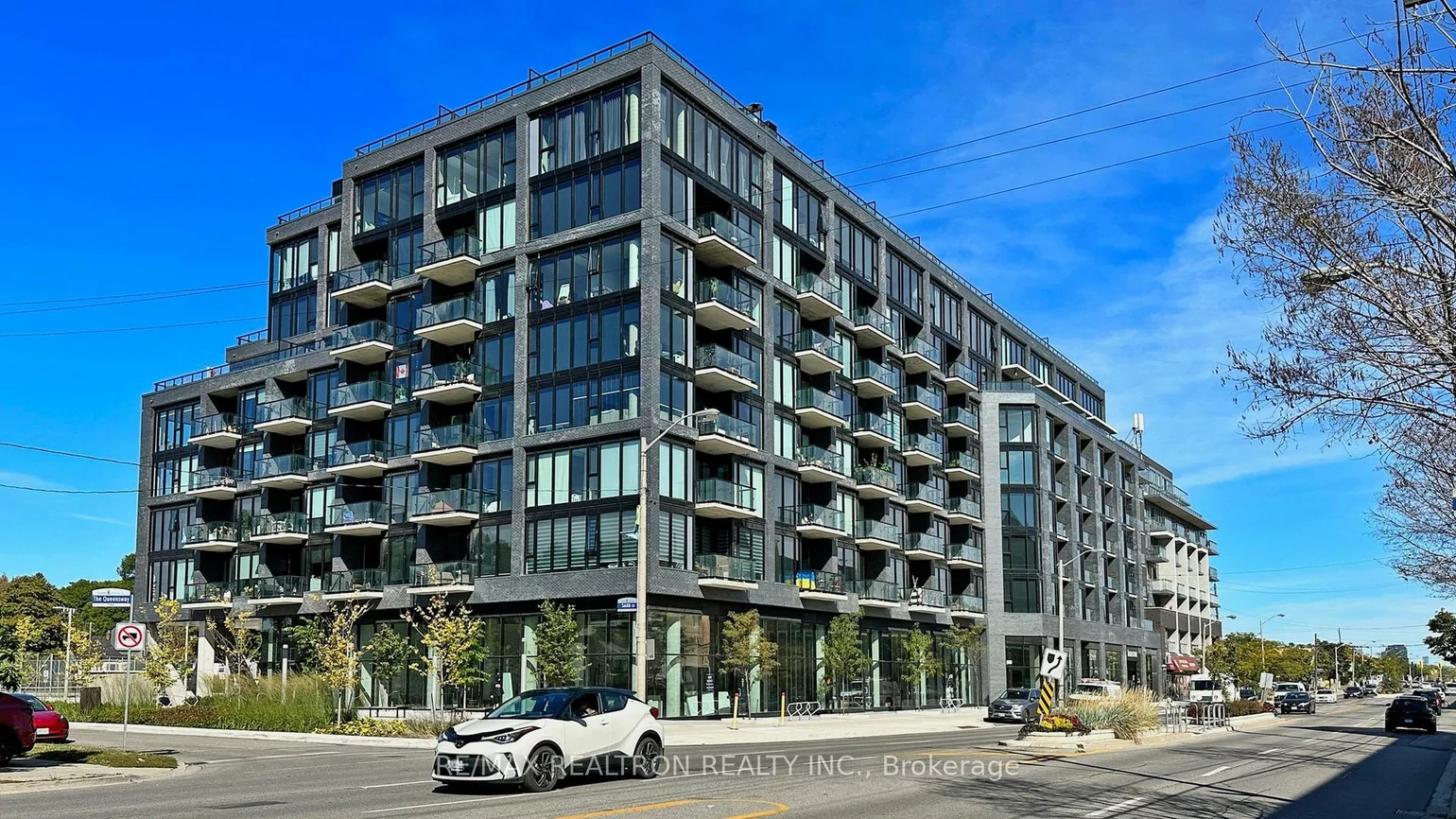 7, Smith, Stonegate-Queensway, Toronto