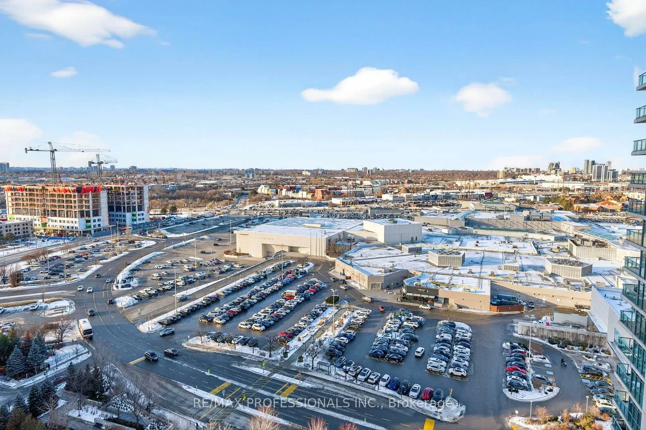 215, Sherway Gardens, Islington-City Centre West, Toronto