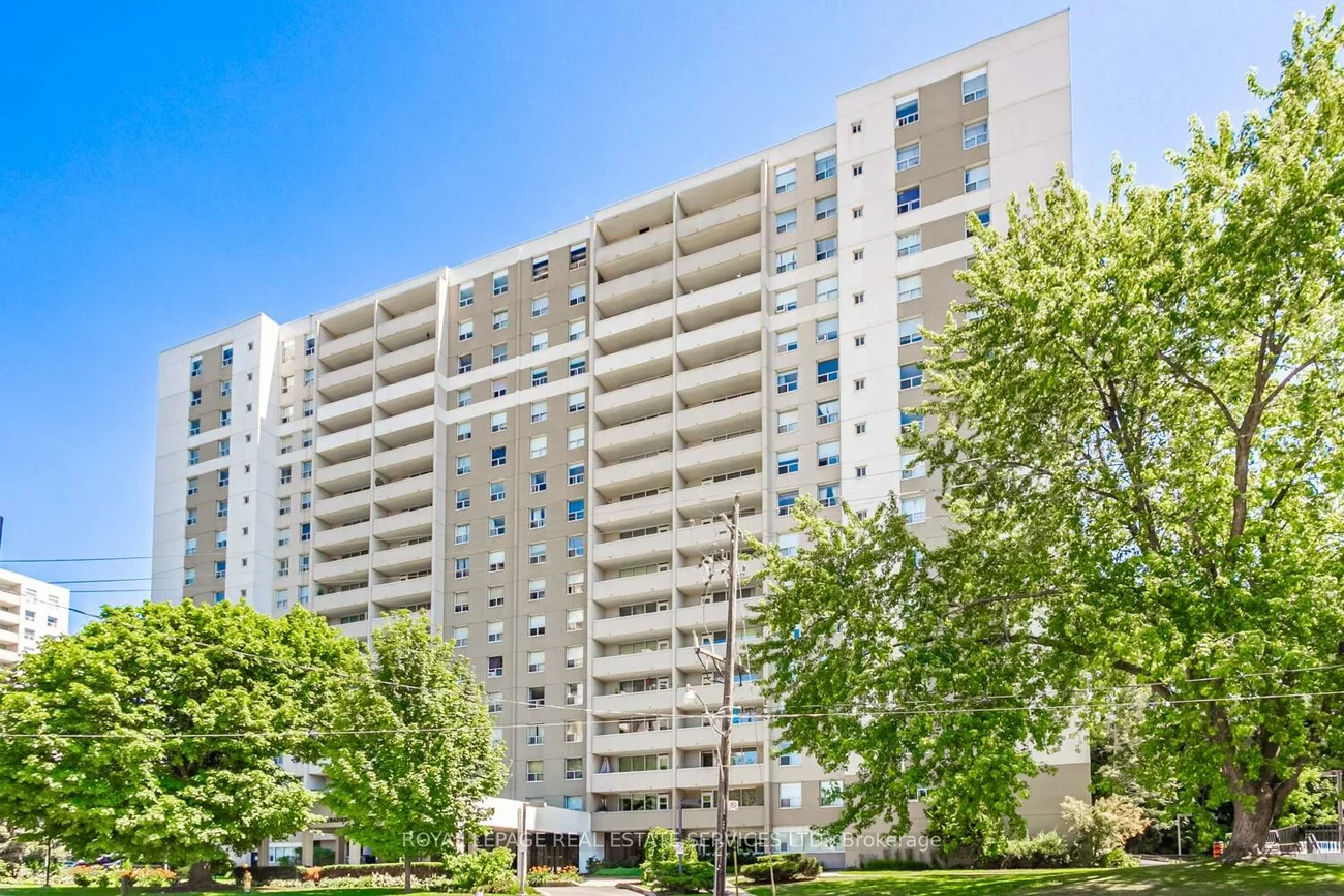 45, Southport, High Park-Swansea, Toronto