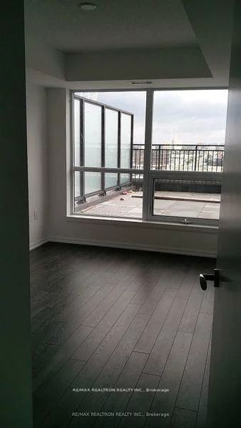 830, Lawrence, Yorkdale-Glen Park, Toronto