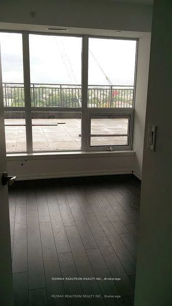 830, Lawrence, Yorkdale-Glen Park, Toronto