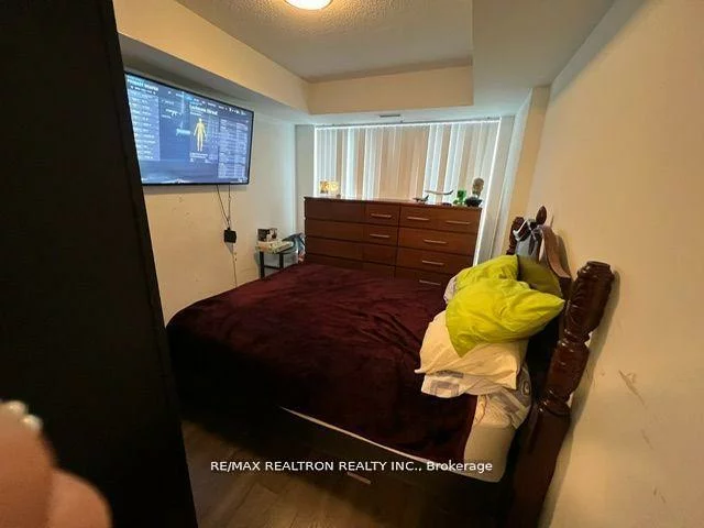 830, Lawrence, Yorkdale-Glen Park, Toronto