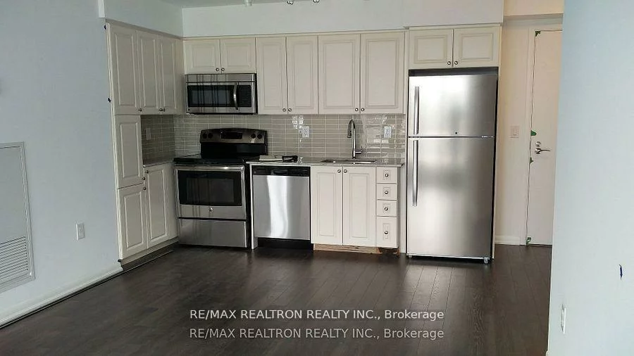 830, Lawrence, Yorkdale-Glen Park, Toronto