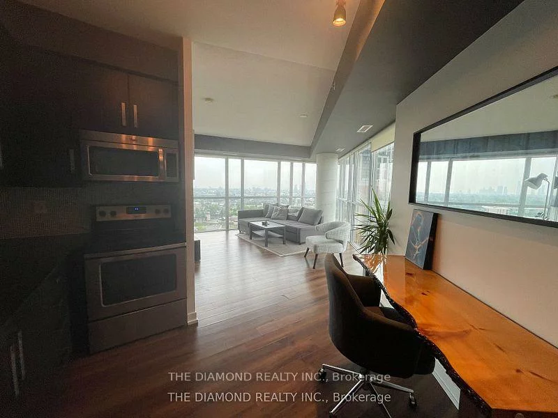 5101, Dundas, Islington-City Centre West, Toronto