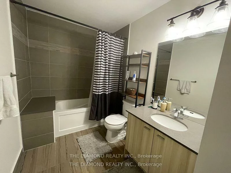 5101, Dundas, Islington-City Centre West, Toronto