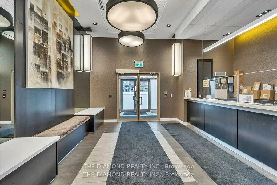 5101, Dundas, Islington-City Centre West, Toronto