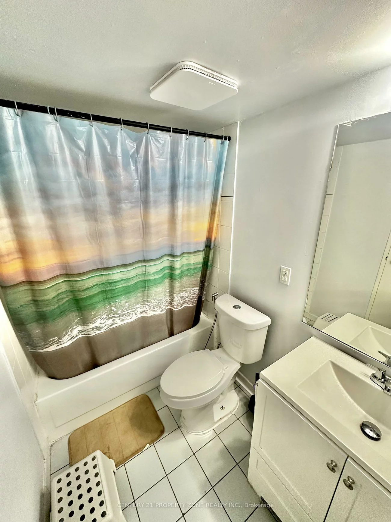 3, Rowntree, Mount Olive-Silverstone-Jamestown, Toronto