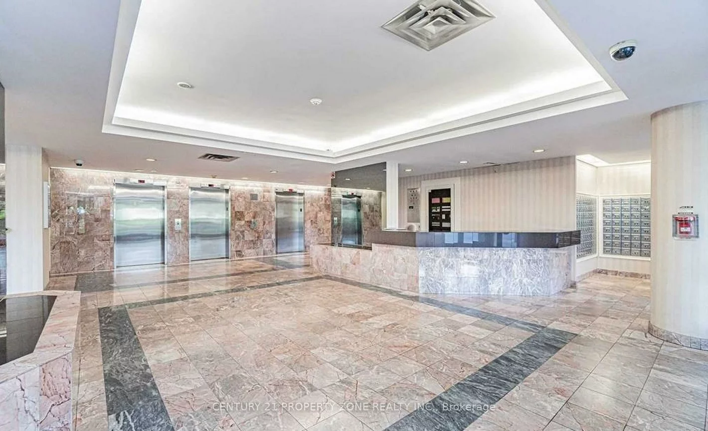 3, Rowntree, Mount Olive-Silverstone-Jamestown, Toronto