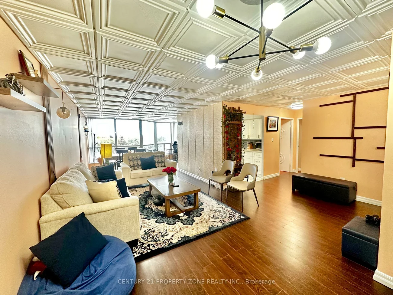 3, Rowntree, Mount Olive-Silverstone-Jamestown, Toronto