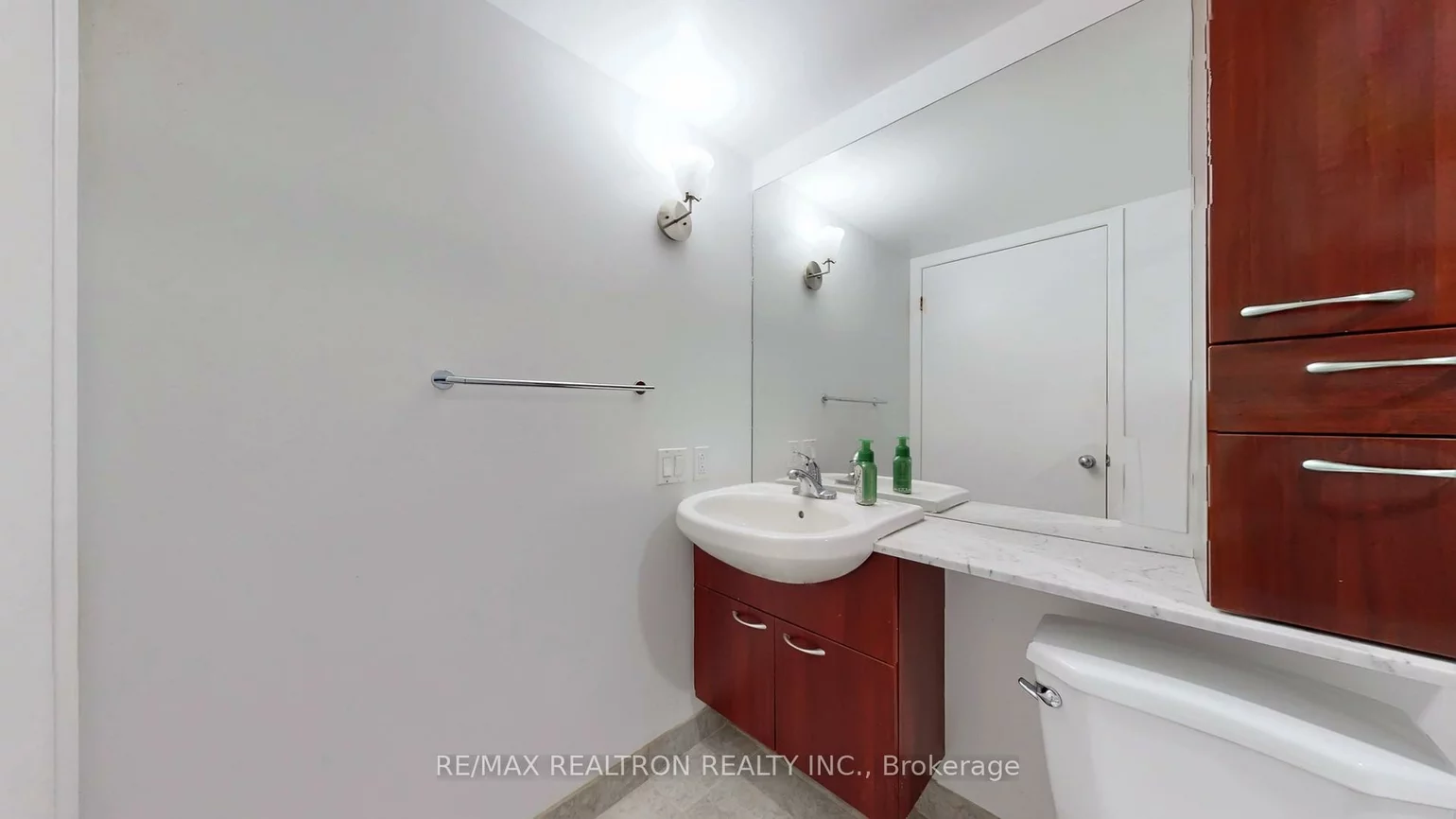 1050, The Queensway, Islington-City Centre West, Toronto