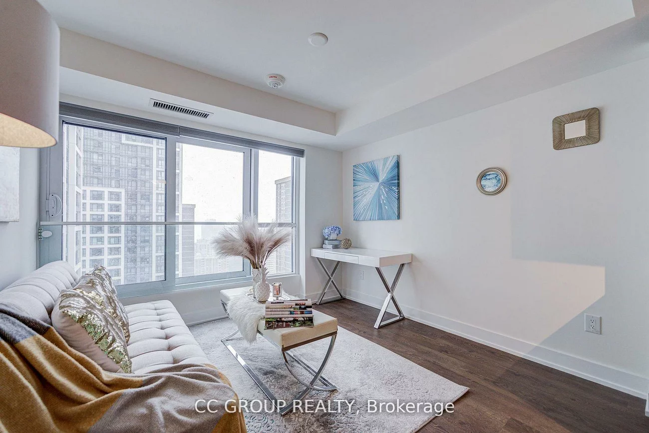 5, Mabelle, Islington-City Centre West, Toronto