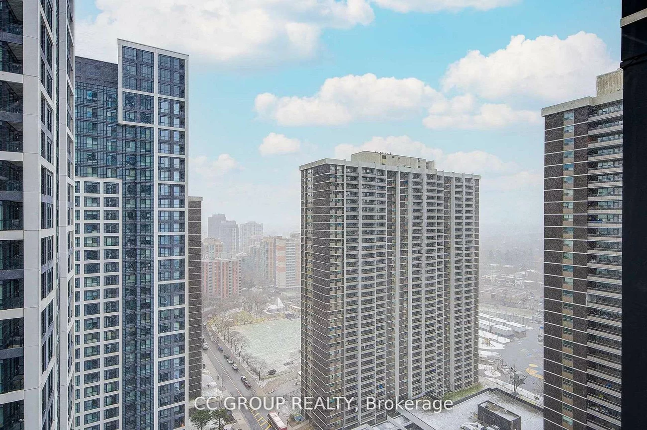 5, Mabelle, Islington-City Centre West, Toronto