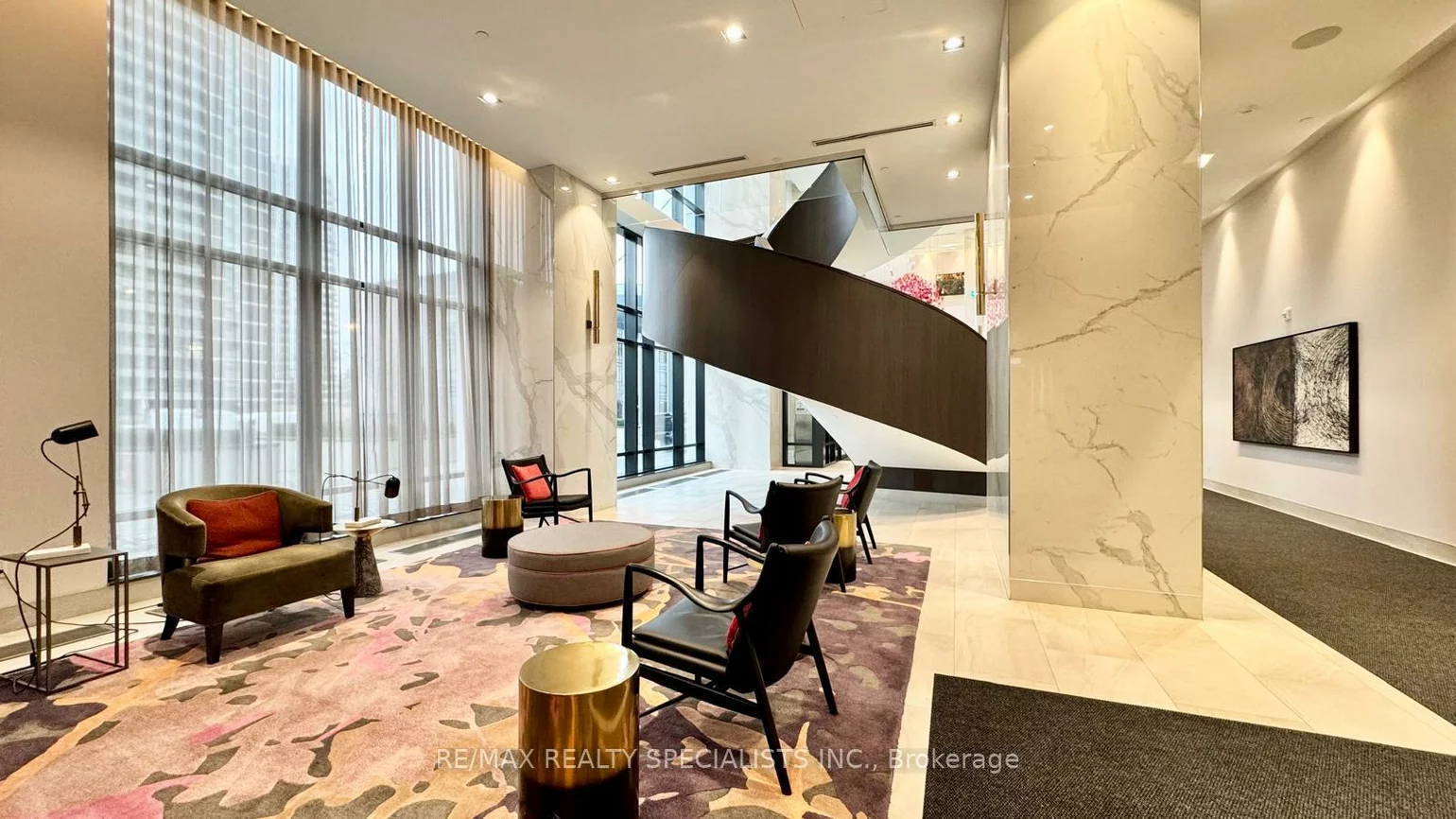 7, MABELLE, Islington-City Centre West, Toronto