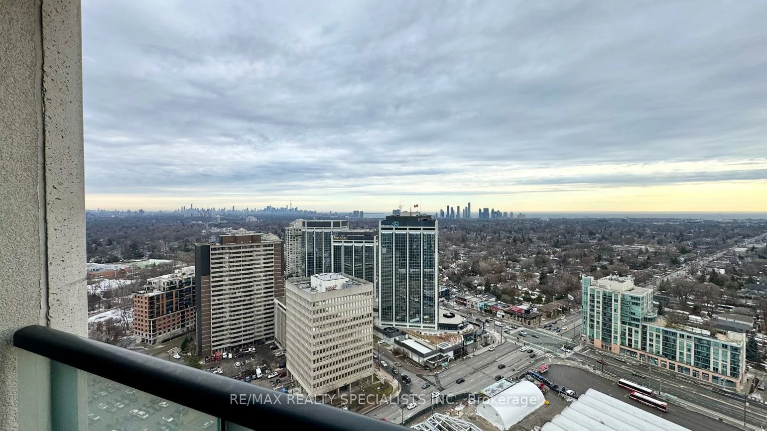 7, MABELLE, Islington-City Centre West, Toronto